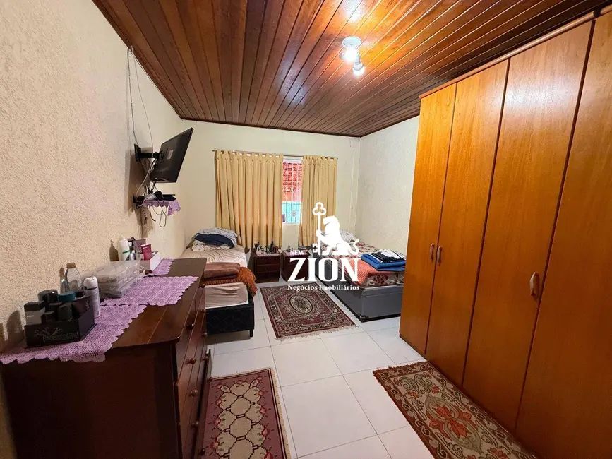 Foto 6 de Casa com 2 quartos à venda, 128m2 em Vila Mazzei, São Paulo - SP