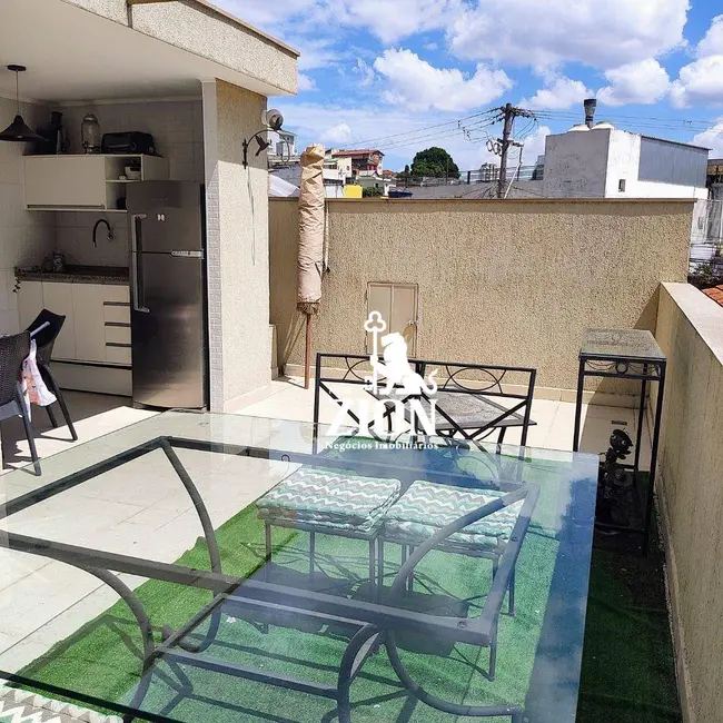Foto 3 de Casa com 2 quartos à venda, 164m2 em Vila Vitório Mazzei, São Paulo - SP
