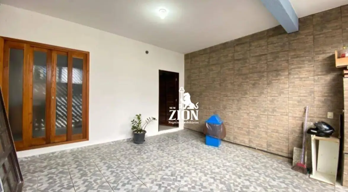 Foto 3 de Sobrado com 4 quartos à venda, 180m2 em Jardim Virginia Bianca, São Paulo - SP