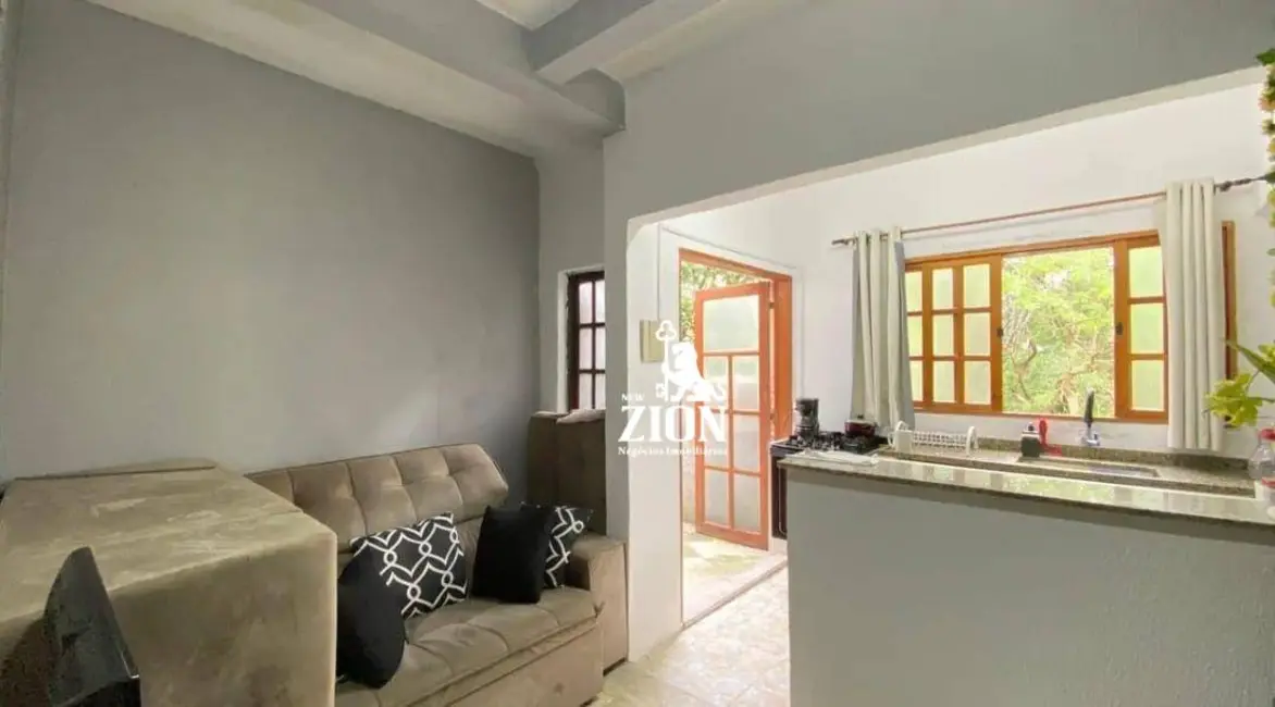 Foto 1 de Sobrado com 4 quartos à venda, 180m2 em Jardim Virginia Bianca, São Paulo - SP