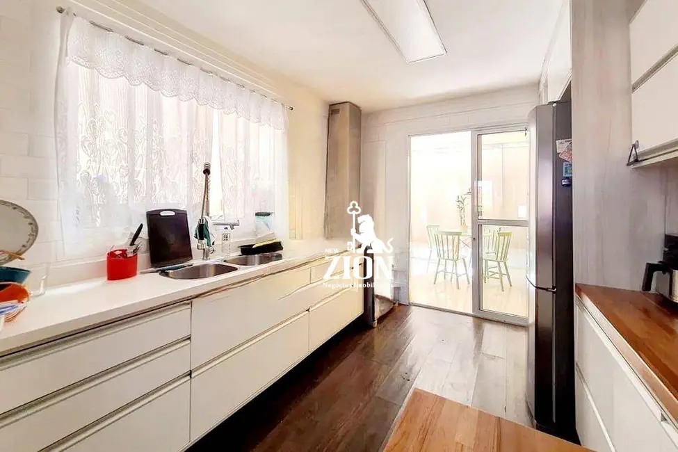 Foto 5 de Sobrado com 3 quartos à venda, 210m2 em Jardim São Paulo(Zona Norte), São Paulo - SP