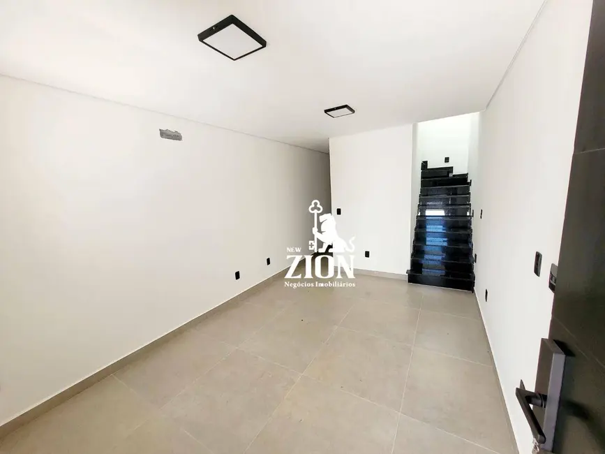 Foto 2 de Sobrado com 3 quartos à venda, 130m2 em Vila Dom Pedro II, São Paulo - SP