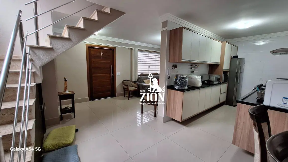 Sobrado com 3 quartos à venda, 130m2 em Jardim do Colégio, São Paulo - SP - imagem 1 Foto 1 de Sobrado com 3 quartos à venda, 130m2 em Jardim do Colégio, São Paulo - SP