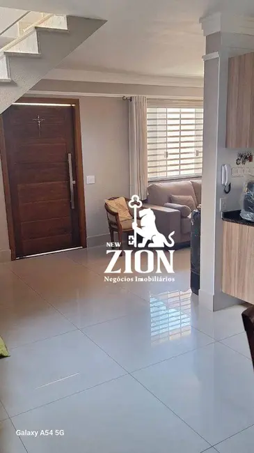 Sobrado com 3 quartos à venda, 130m2 em Jardim do Colégio, São Paulo - SP - imagem 5 Foto 5 de Sobrado com 3 quartos à venda, 130m2 em Jardim do Colégio, São Paulo - SP