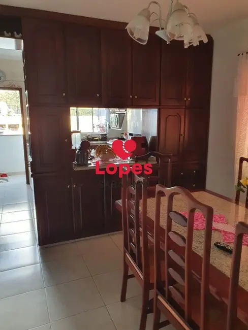 Foto 3 de Casa com 3 quartos à venda, 137m2 em Parque do Carmo, São Paulo - SP