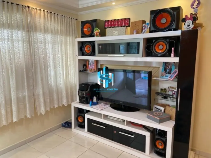 Foto 2 de Casa com 4 quartos à venda, 135m2 em Vila Carrão, São Paulo - SP