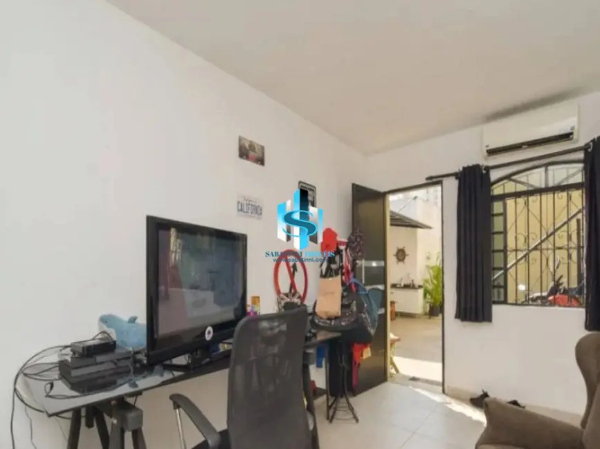 Casa com 6 quartos à venda, 200m2 em Vila Carrão, São Paulo - SP - imagem 6 Foto 6 de Casa com 6 quartos à venda, 200m2 em Vila Carrão, São Paulo - SP