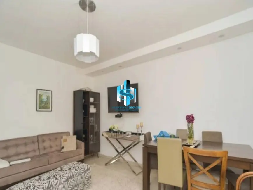 Casa com 6 quartos à venda, 200m2 em Vila Carrão, São Paulo - SP - imagem 2 Foto 2 de Casa com 6 quartos à venda, 200m2 em Vila Carrão, São Paulo - SP