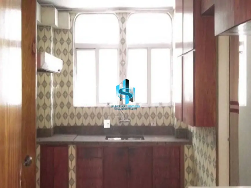 Apartamento com 3 quartos à venda, 230m2 em Higienópolis, São Paulo - SP - imagem 9 Foto 9 de Apartamento com 3 quartos à venda, 230m2 em Higienópolis, São Paulo - SP