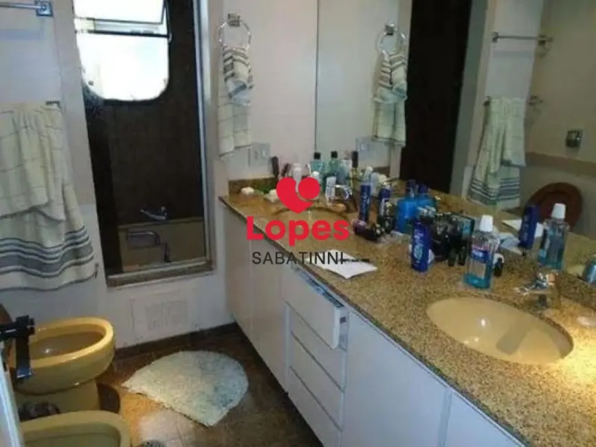 Apartamento com 4 quartos à venda, 350m2 em Santa Cecília, São Paulo - SP - imagem 9 Foto 9 de Apartamento com 4 quartos à venda, 350m2 em Santa Cecília, São Paulo - SP