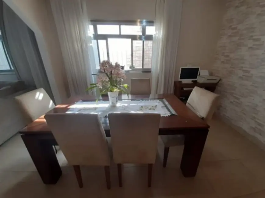 Casa com 5 quartos à venda, 266m2 em Itaquera, São Paulo - SP - imagem 9 Foto 9 de Casa com 5 quartos à venda, 266m2 em Itaquera, São Paulo - SP