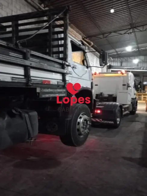 Foto 3 de Armazém / Galpão à venda, 550m2 em Vila Jacuí, São Paulo - SP