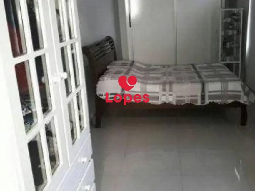 Foto 3 de Casa com 3 quartos à venda, 235m2 em Chácara Seis de Outubro, São Paulo - SP