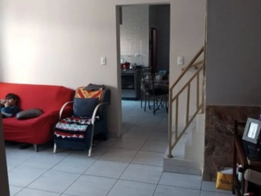 Casa com 2 quartos à venda, 100m2 em Vila Nhocune, São Paulo - SP - imagem 2 Foto 2 de Casa com 2 quartos à venda, 100m2 em Vila Nhocune, São Paulo - SP