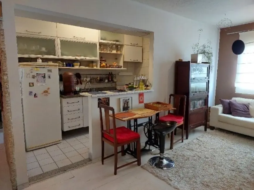 Apartamento com 1 quarto à venda, 45m2 em Aclimação, São Paulo - SP - imagem 4 Foto 4 de Apartamento com 1 quarto à venda, 45m2 em Aclimação, São Paulo - SP