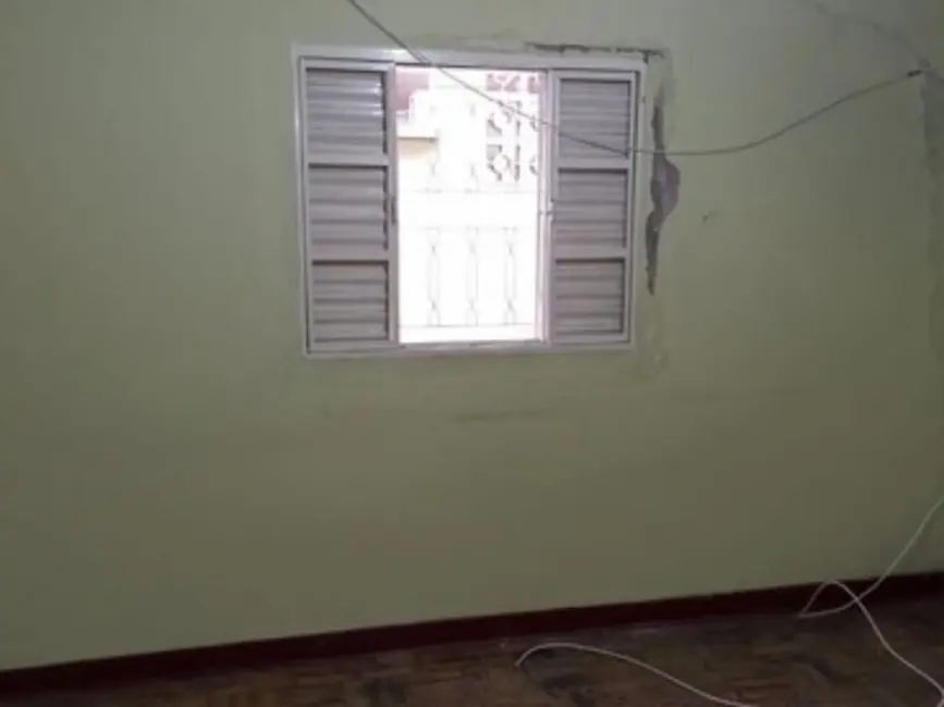 Casa com 2 quartos à venda, 150m2 em Vila Santo Estevão, São Paulo - SP - imagem 4 Foto 4 de Casa com 2 quartos à venda, 150m2 em Vila Santo Estevão, São Paulo - SP