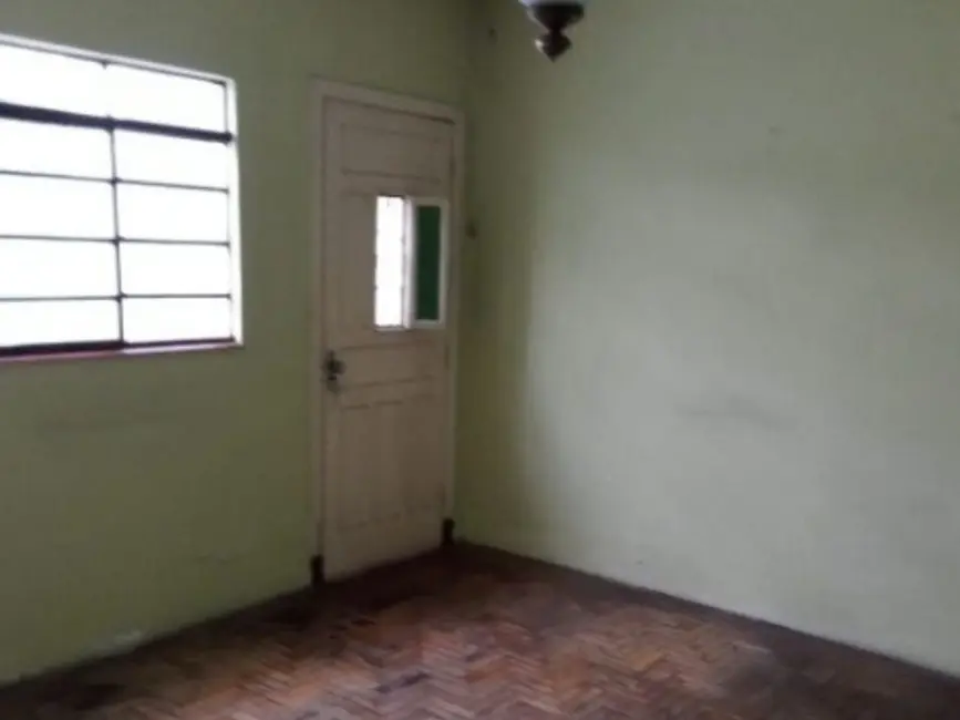 Casa com 2 quartos à venda, 150m2 em Vila Santo Estevão, São Paulo - SP - imagem 3 Foto 3 de Casa com 2 quartos à venda, 150m2 em Vila Santo Estevão, São Paulo - SP