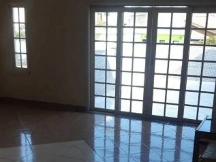 Foto 2 de Casa com 3 quartos à venda, 240m2 em Vila Ema, São Paulo - SP