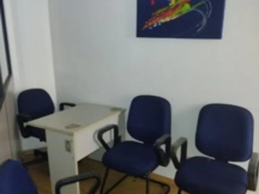 Sala Comercial à venda, 27m2 em Liberdade, São Paulo - SP - imagem 2 Foto 2 de Sala Comercial à venda, 27m2 em Liberdade, São Paulo - SP