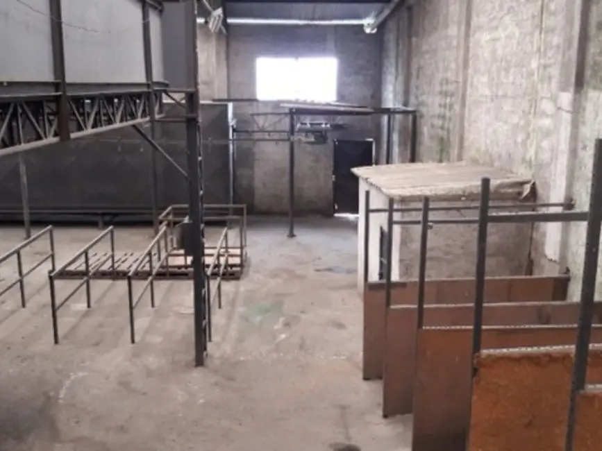 Armazém / Galpão à venda, 1200m2 em São Mateus, São Paulo - SP - imagem 1 Foto 1 de Armazém / Galpão à venda, 1200m2 em São Mateus, São Paulo - SP