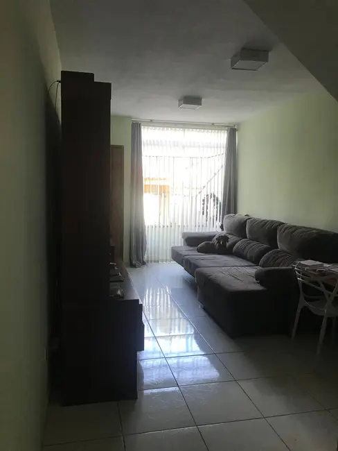Foto 2 de Casa com 3 quartos à venda, 200m2 em São Paulo - SP