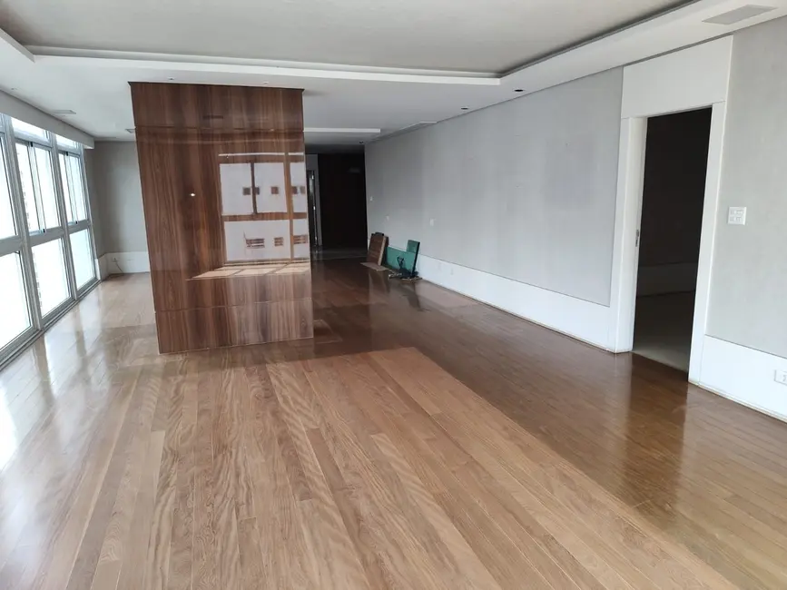 Apartamento com 3 quartos à venda, 252m2 em Jardins, São Paulo - SP - imagem 3 Foto 3 de Apartamento com 3 quartos à venda, 252m2 em Jardins, São Paulo - SP