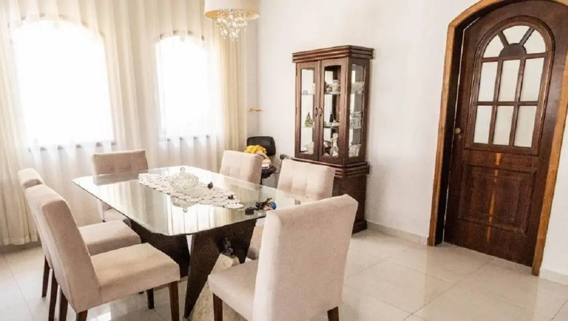 Casa com 5 quartos à venda, 400m2 em Itaquera, São Paulo - SP - imagem 8 Foto 8 de Casa com 5 quartos à venda, 400m2 em Itaquera, São Paulo - SP