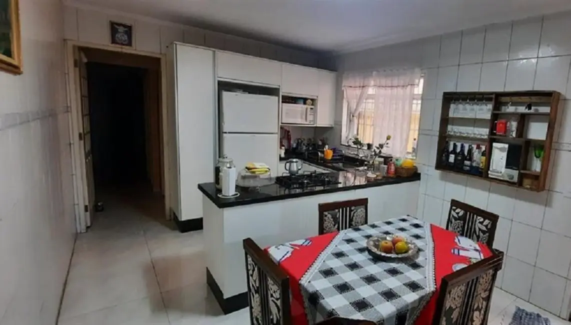 Foto 2 de Casa com 5 quartos à venda, 90m2 em Itaquera, São Paulo - SP