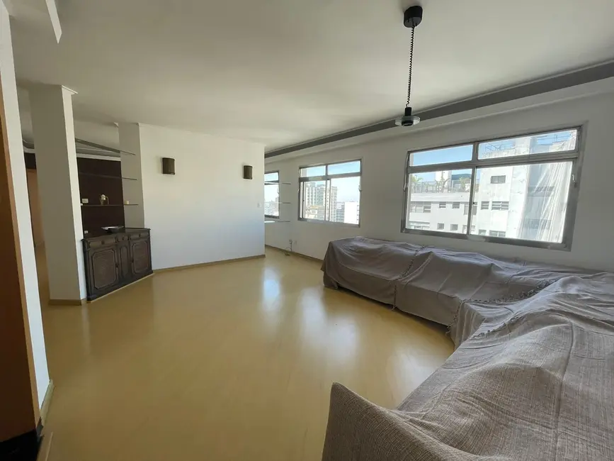 Apartamento com 3 quartos à venda, 230m2 em Higienópolis, São Paulo - SP - imagem 1 Foto 1 de Apartamento com 3 quartos à venda, 230m2 em Higienópolis, São Paulo - SP