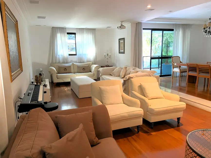 Foto 3 de Apartamento com 4 quartos à venda, 246m2 em Higienópolis, São Paulo - SP