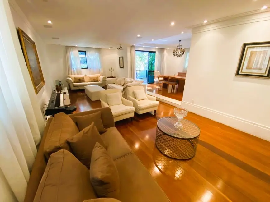 Foto 2 de Apartamento com 4 quartos à venda, 246m2 em Higienópolis, São Paulo - SP