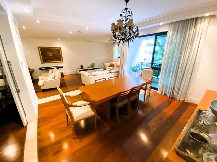 Foto 4 de Apartamento com 4 quartos à venda, 246m2 em Higienópolis, São Paulo - SP