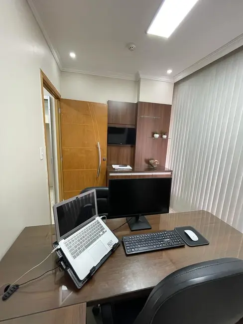 Sala Comercial à venda, 58m2 em República, São Paulo - SP - imagem 4 Foto 4 de Sala Comercial à venda, 58m2 em República, São Paulo - SP