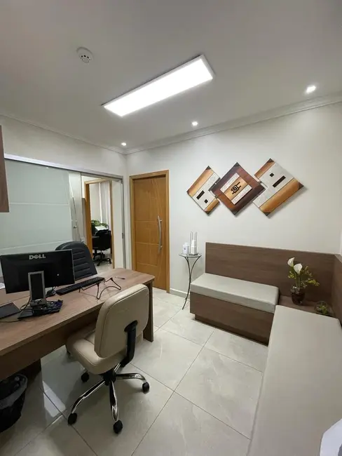 Sala Comercial à venda, 58m2 em República, São Paulo - SP - imagem 1 Foto 1 de Sala Comercial à venda, 58m2 em República, São Paulo - SP