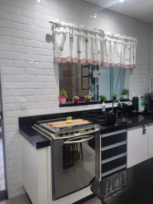 Casa com 3 quartos à venda, 104m2 em Vila Carrão, São Paulo - SP - imagem 5 Foto 5 de Casa com 3 quartos à venda, 104m2 em Vila Carrão, São Paulo - SP