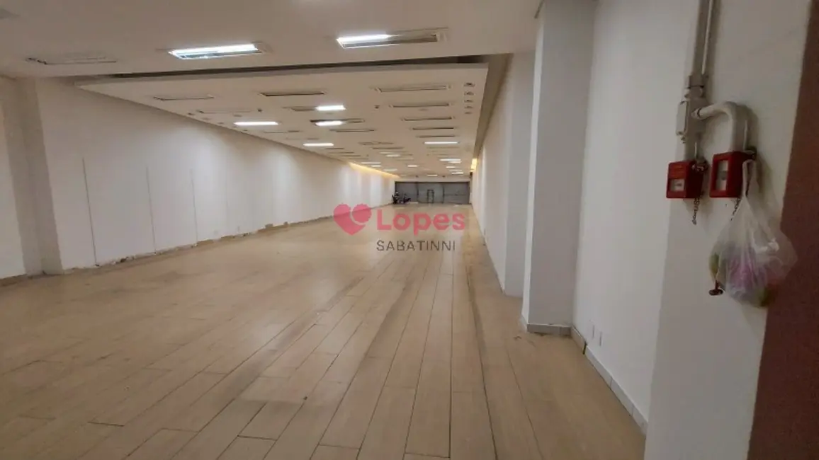 Prédio Inteiro para alugar, 1098m2 em Sé, São Paulo - SP - imagem 6 Foto 6 de Prédio Inteiro para alugar, 1098m2 em Sé, São Paulo - SP