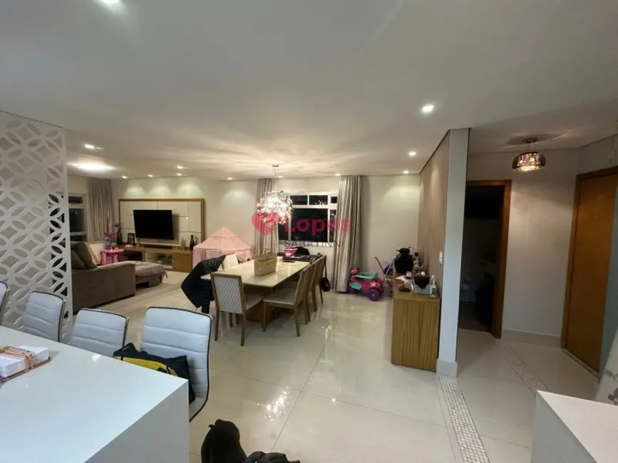 Foto 2 de Apartamento com 3 quartos à venda, 165m2 em Cambuci, São Paulo - SP