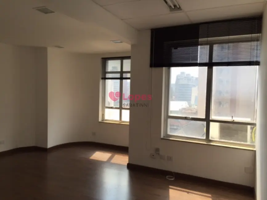 Loja à venda e para alugar, 122m2 em Centro, São Paulo - SP - imagem 5 Foto 5 de Loja à venda e para alugar, 122m2 em Centro, São Paulo - SP