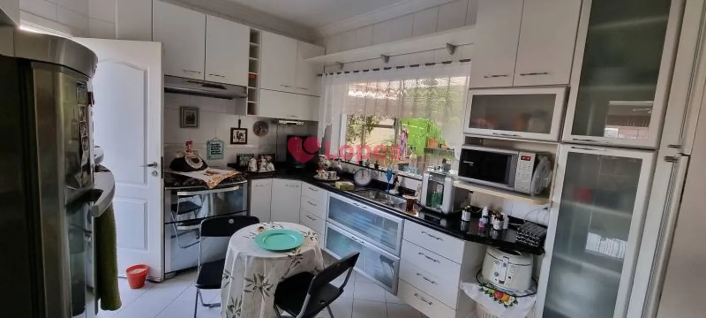 Casa com 3 quartos à venda, 225m2 em Vila Matilde, São Paulo - SP - imagem 6 Foto 6 de Casa com 3 quartos à venda, 225m2 em Vila Matilde, São Paulo - SP