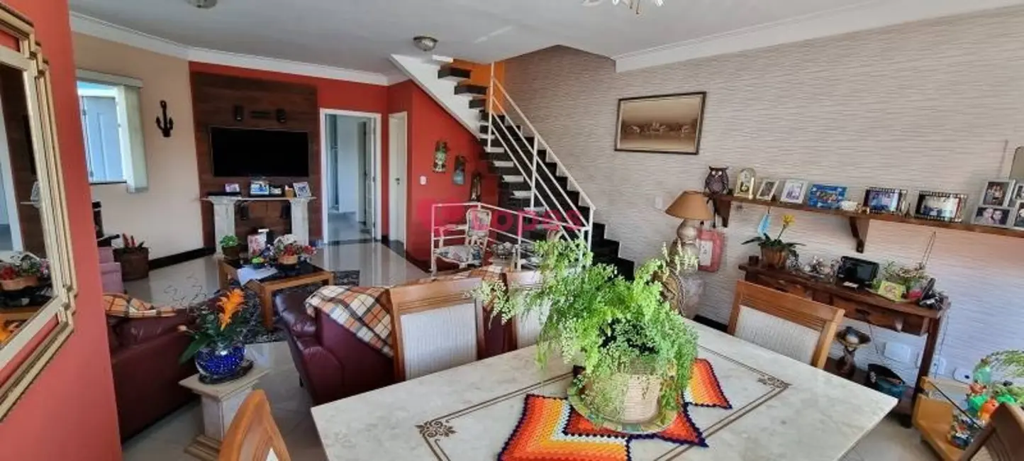 Casa com 3 quartos à venda, 225m2 em Vila Matilde, São Paulo - SP - imagem 4 Foto 4 de Casa com 3 quartos à venda, 225m2 em Vila Matilde, São Paulo - SP