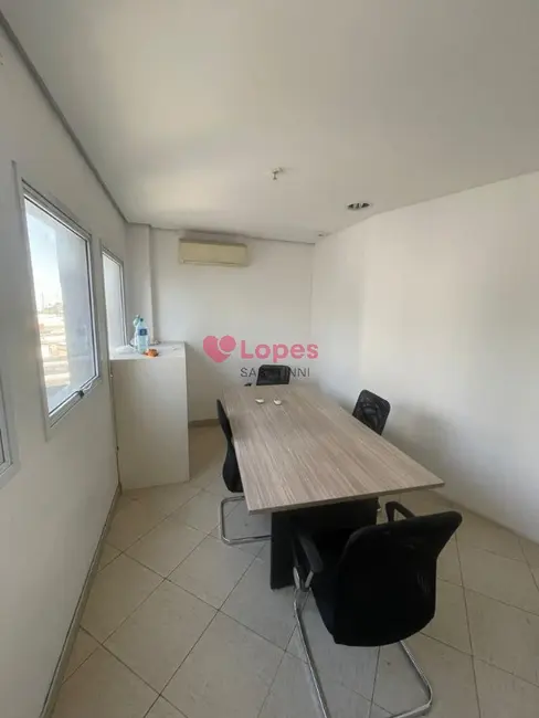 Sala Comercial à venda, 32m2 em Barra Funda, São Paulo - SP - imagem 1 Foto 1 de Sala Comercial à venda, 32m2 em Barra Funda, São Paulo - SP