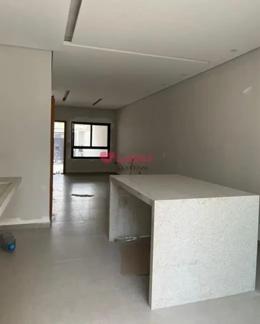 Foto 2 de Casa com 4 quartos à venda, 150m2 em Vila Carrão, São Paulo - SP
