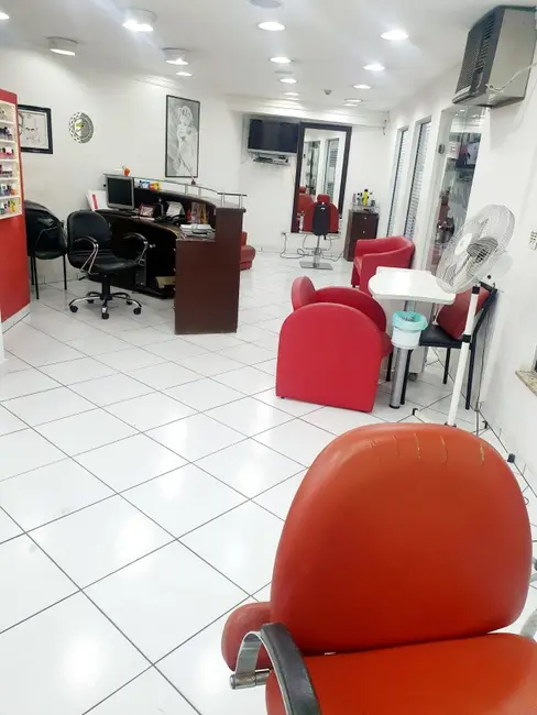 Loja à venda e para alugar, 140m2 em República, São Paulo - SP - imagem 9 Foto 9 de Loja à venda e para alugar, 140m2 em República, São Paulo - SP