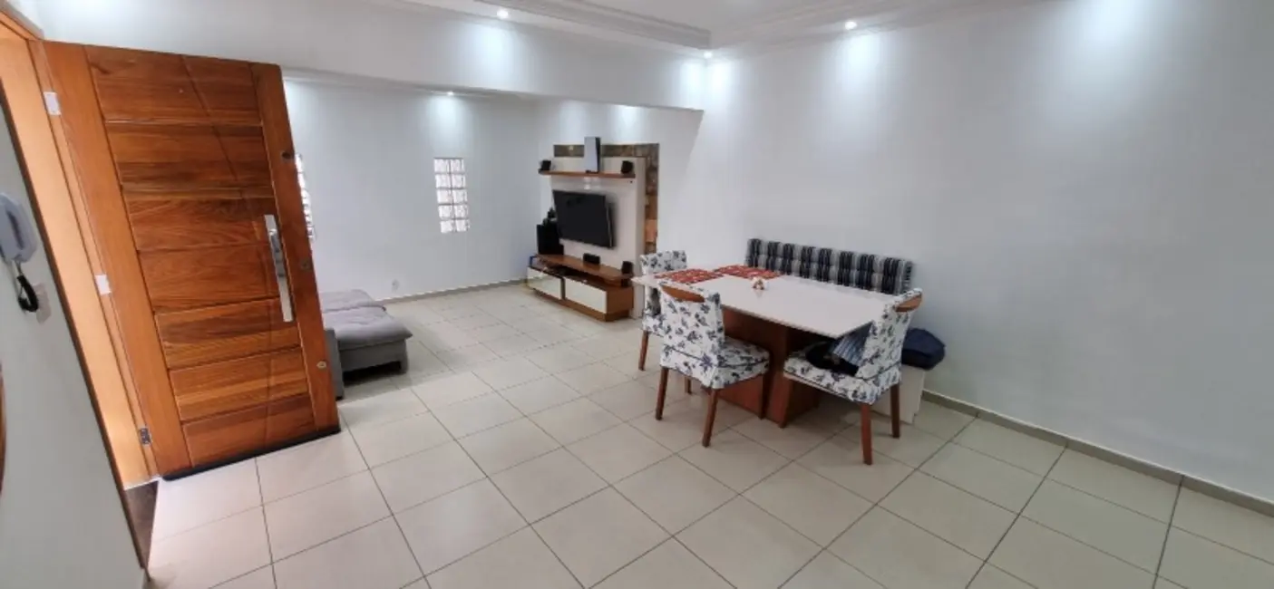 Foto 1 de Casa com 3 quartos à venda, 230m2 em Vila Prudente, São Paulo - SP