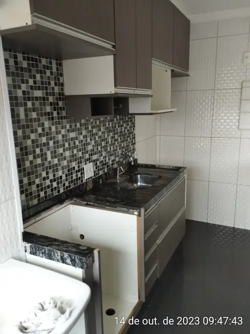 Foto 3 de Apartamento com 2 quartos à venda, 48m2 em Vila Carmosina, São Paulo - SP