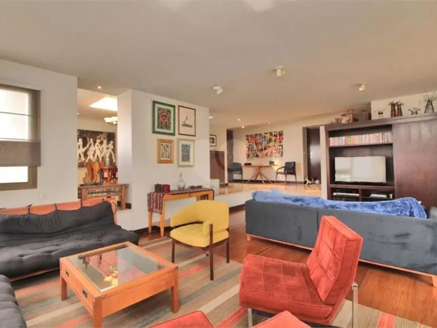 Apartamento com 3 quartos à venda, 290m2 em Aclimação, São Paulo - SP - imagem 8 Foto 8 de Apartamento com 3 quartos à venda, 290m2 em Aclimação, São Paulo - SP