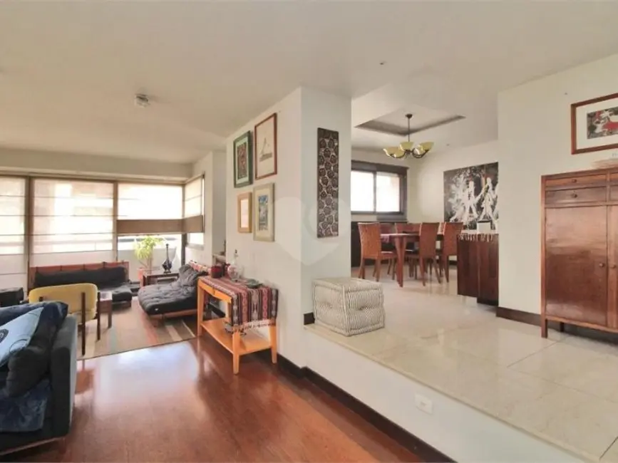 Apartamento com 3 quartos à venda, 290m2 em Aclimação, São Paulo - SP - imagem 4 Foto 4 de Apartamento com 3 quartos à venda, 290m2 em Aclimação, São Paulo - SP