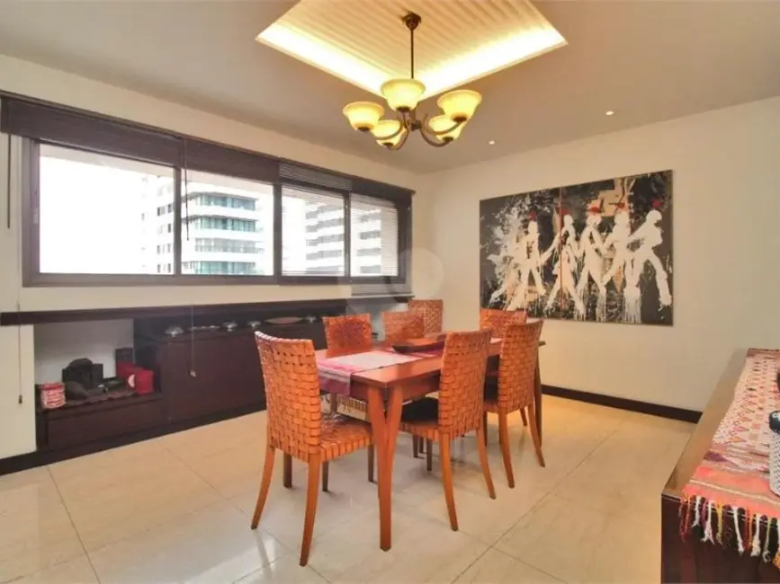 Apartamento com 3 quartos à venda, 290m2 em Aclimação, São Paulo - SP - imagem 7 Foto 7 de Apartamento com 3 quartos à venda, 290m2 em Aclimação, São Paulo - SP