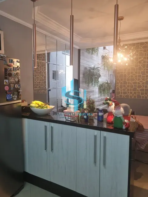 Casa com 3 quartos à venda, 300m2 em Vila Ré, São Paulo - SP - imagem 3 Foto 3 de Casa com 3 quartos à venda, 300m2 em Vila Ré, São Paulo - SP