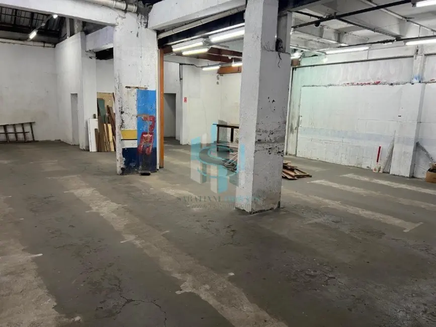 Loja à venda e para alugar, 3500m2 em República, São Paulo - SP - imagem 9 Foto 9 de Loja à venda e para alugar, 3500m2 em República, São Paulo - SP